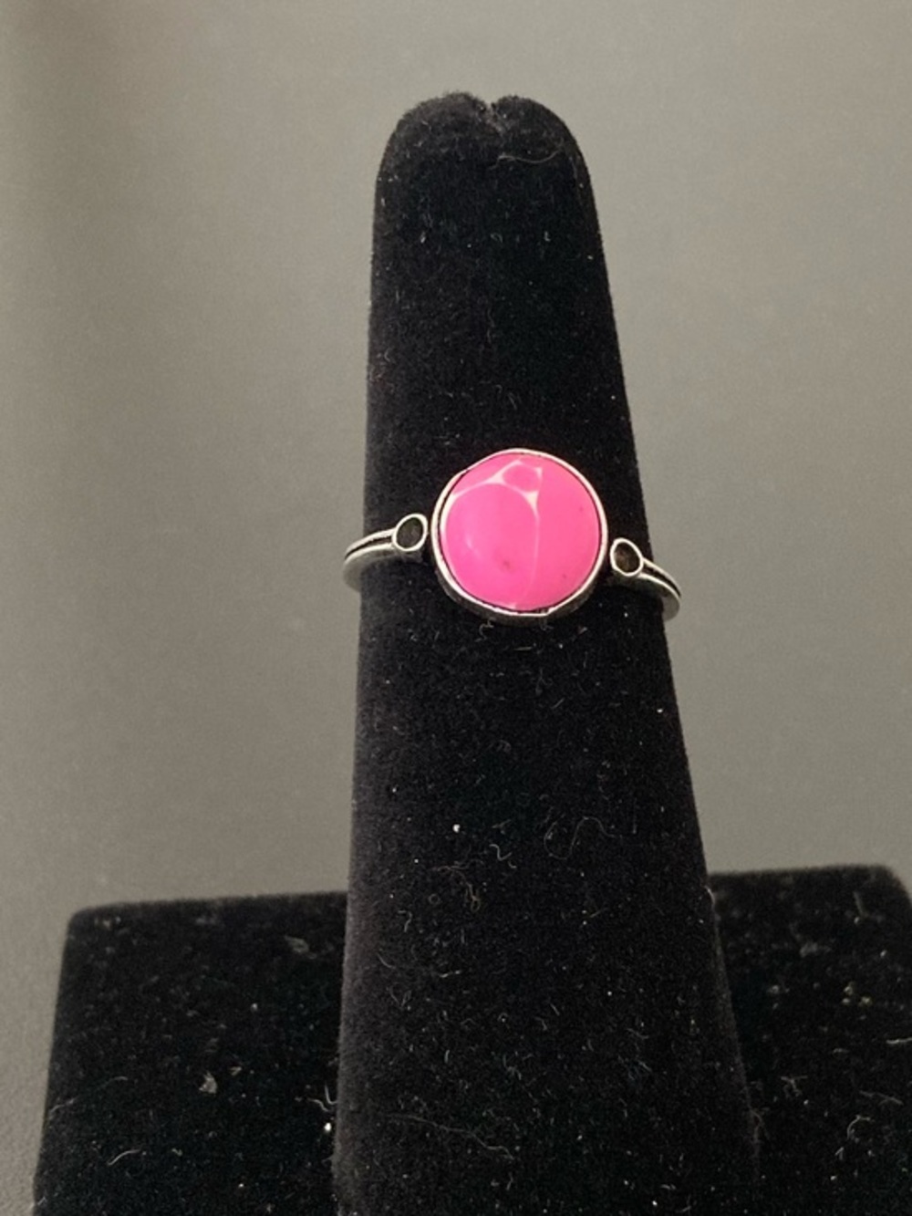 Pink Stone 925 Silver Ring - size 6